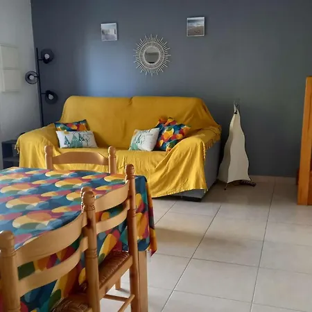 2 Avec Terrasse Ensoleillee, Cap D'agde - Fr-1-249-443 Holiday home *