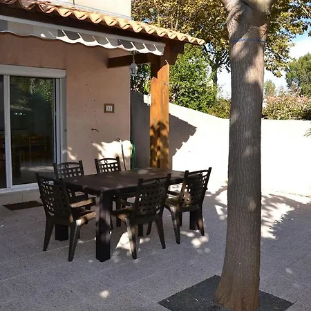 2 Avec Terrasse Ensoleillee, Cap D'agde - Fr-1-249-443 Holiday home Agde